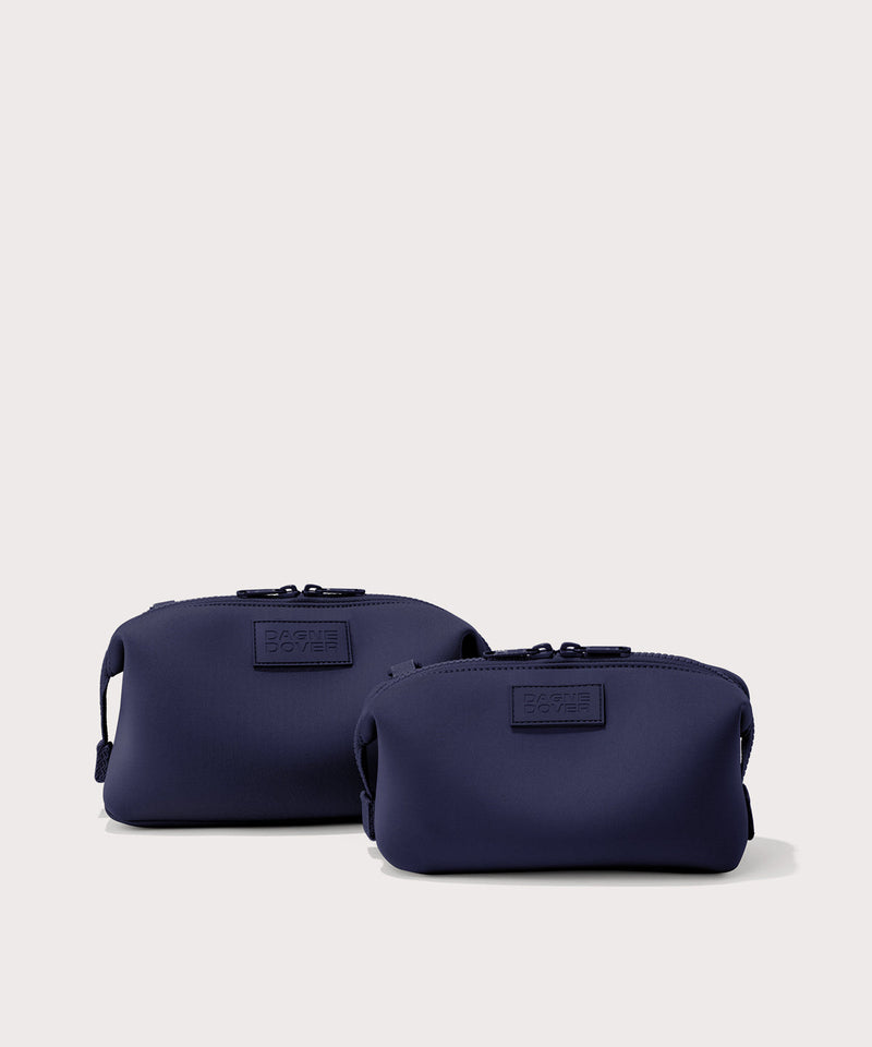 Hunter Toiletry Bag in Storm, Large