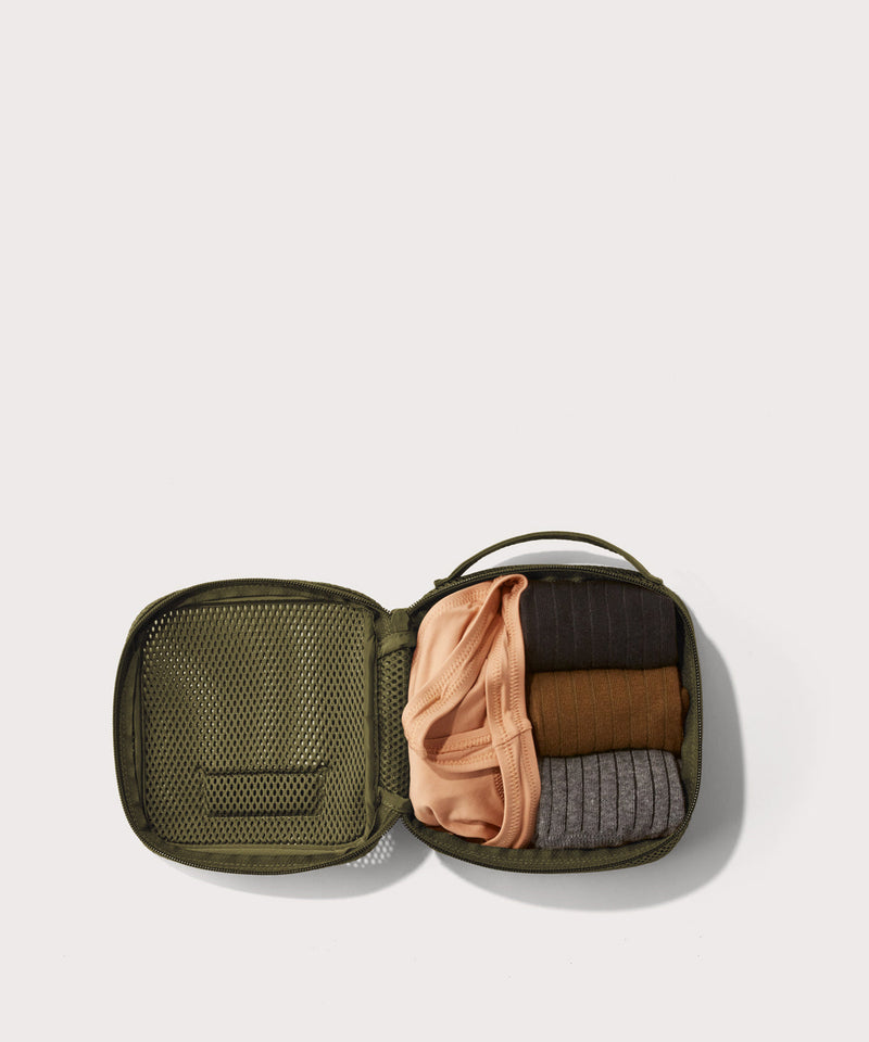 Roma Packing Cube in Dark Moss Air Mesh, Small